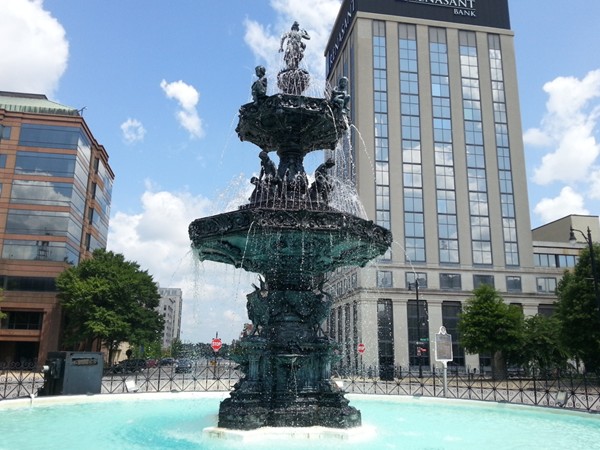 The fountain in downtown Montgomery...an oasis in the middle of the city