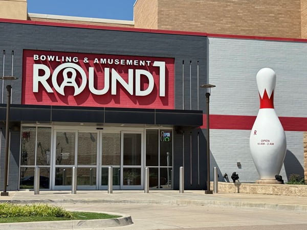 Round 1 Bowling at Quail Springs Mall