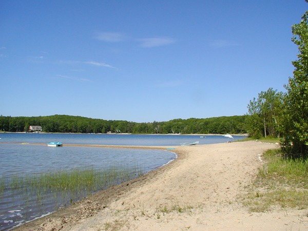 Beach at Rennie Lake