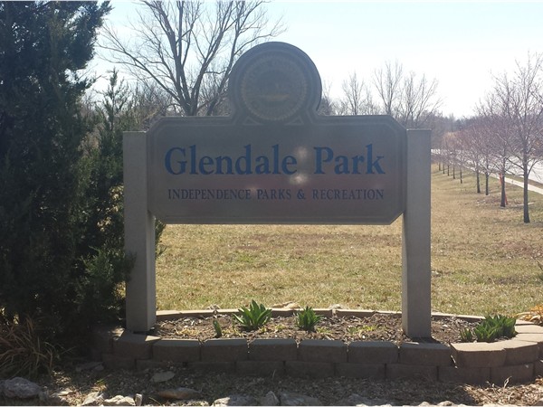 Glendale Gardens has beautiful green space with family activities