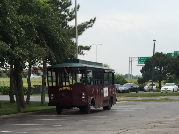 We love it when we see "Ollie the Trolly" out west! Pumpkin was in Regency yesterday