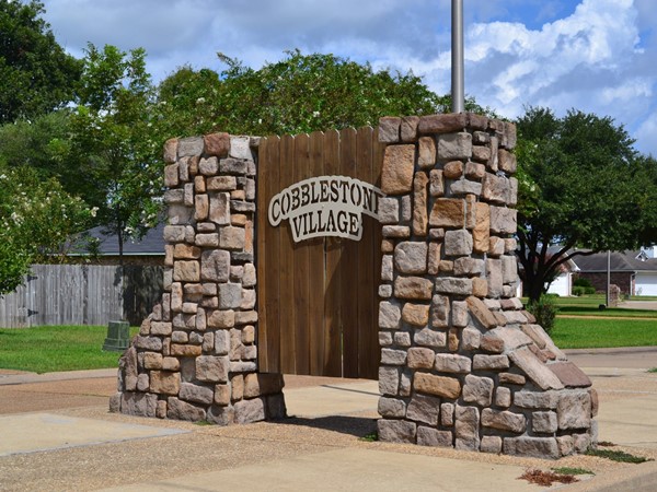 Cobblestone Village, off of Twin Bridges Road, is a sweet, quiet community with gorgeous homes