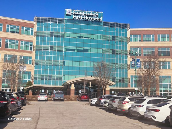 Saint Luke's East Hospital