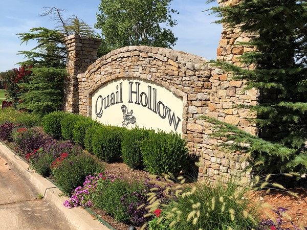Beautiful Quail Hollow - country feel with executive homes. Minutes from everything