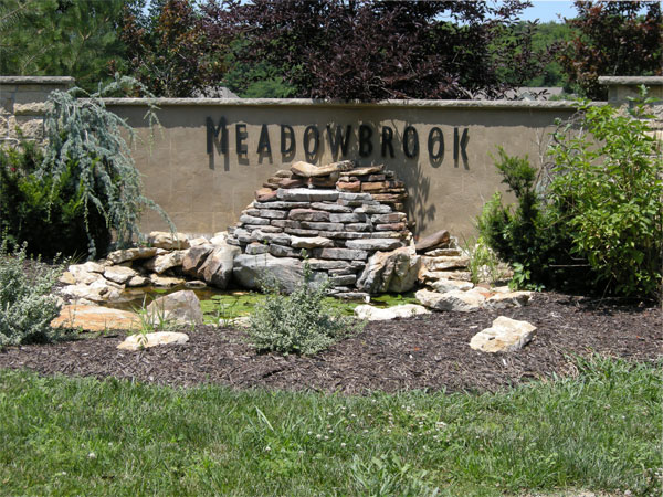 Entry to Meadowbrook Estates