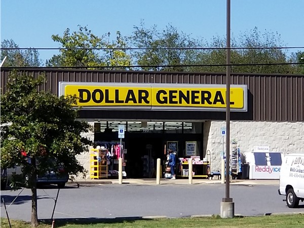 Dollar General on Highway 65 is right down the road from Hunter Heights