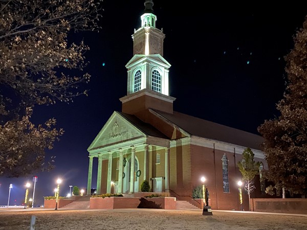 A quiet night on the Oklahoma Baptist University campus 