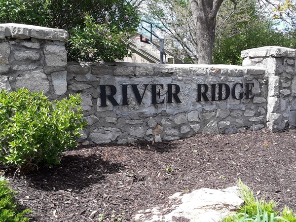 Welcome to River Ridge Farms West Community 
