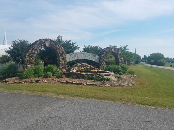Beautiful subdivision around a large, scenic pond. Just a short drive to Greenbrier and Conway
