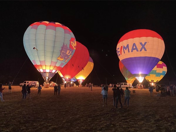 Hot air balloons fill the skies at the annual Poteau Balloon Fest