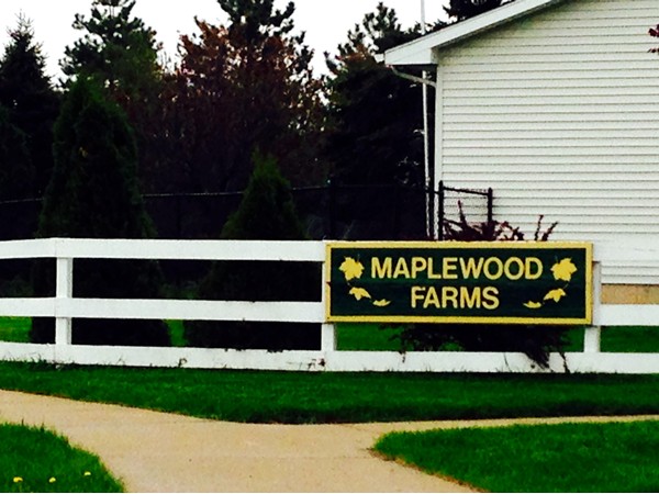 Maplewood Farms entrance