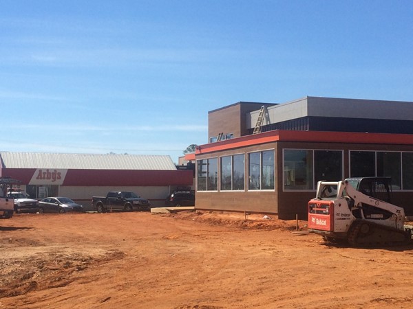 Hey Man Chicken Fingers is coming to Shreveport. Barksdale Hwy between Arby's and Ming Garden