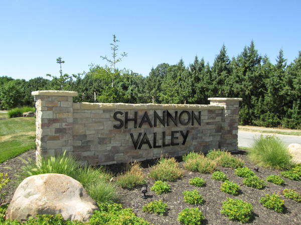 Shannon Valley Entrance