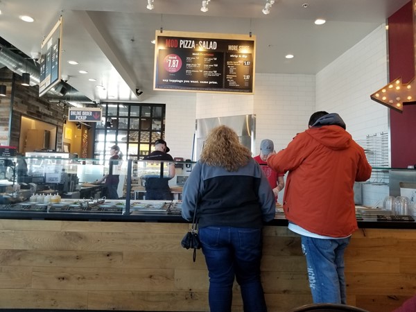A picture inside MOD Pizza, in Raymore