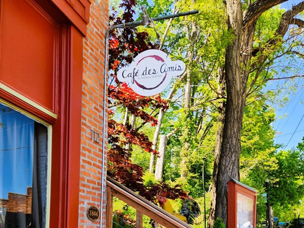 Cafe Des Amis is a charming French bistro offering a variety of delicious dishes and drinks