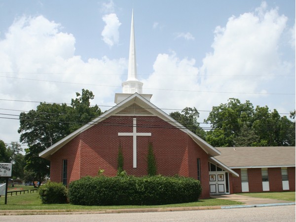 Pratt Court Baptist Church. Serving God in the community of Prattville