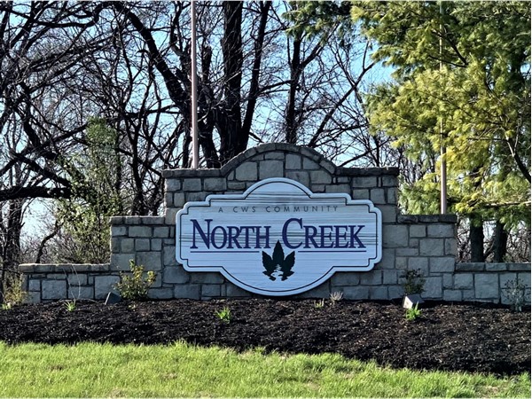 North Creek Village - close to the airport