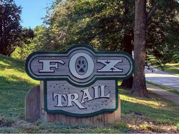 Fox Trail entrance from Adams Dairy Road facing north