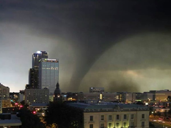 A tornado rolls through downtown Little Rock in early 2014