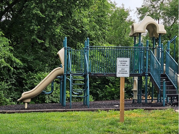 Eagle Creek/Park West playground + 1.75 mi of trail east and west of the Eagle Creek Park