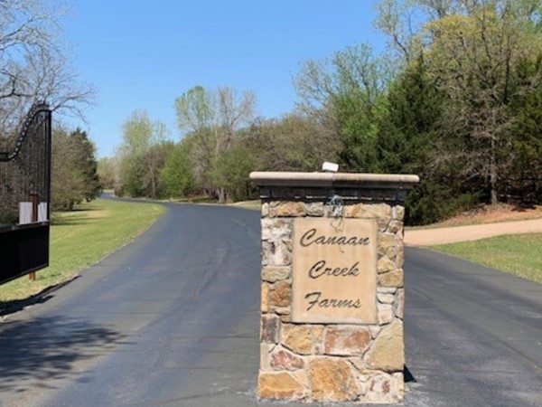Canaan Creek Farms features beautiful homes and landscaping throughout