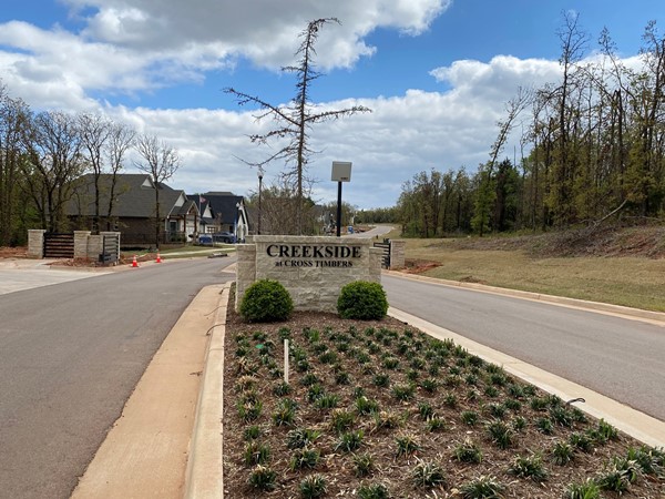Creekside at Cross Timbers entrance
