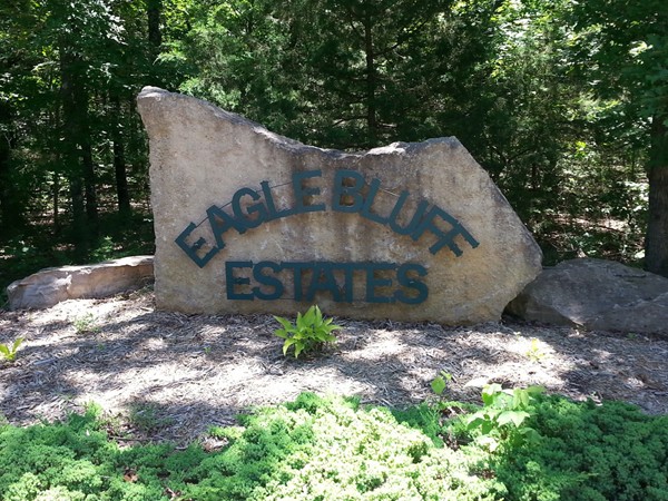 Eagle Bluff Estates - an upscale neighborhood