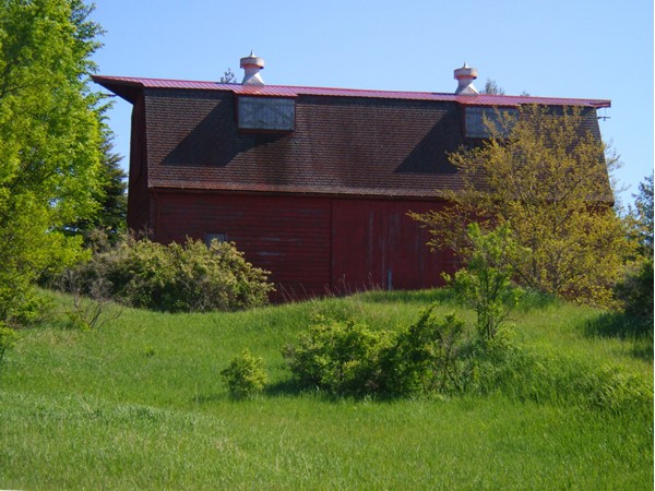 Old barn on Eden Hill
