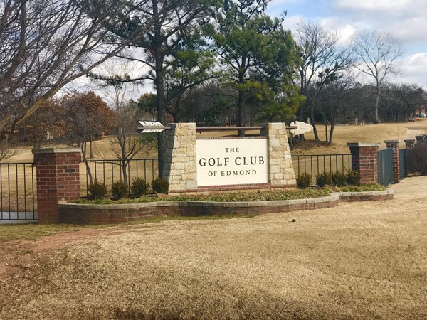 The Golf Club of Edmond is a public 18 hole golf course located within Fairfax Estates