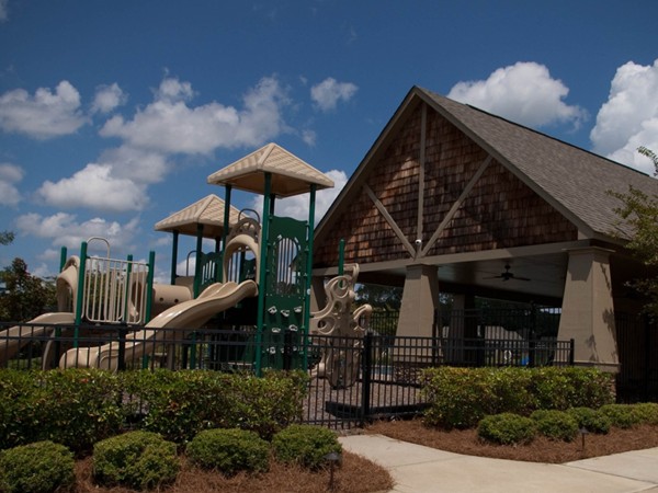 Awesome community playground and clubhouse at Hatheway Lake! 