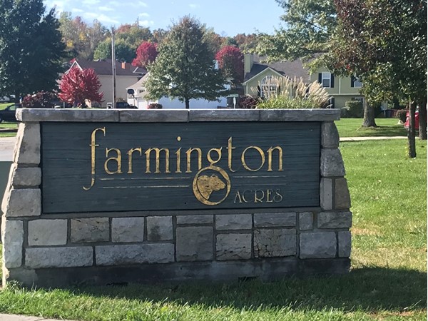 Entrance to Farmington Acres