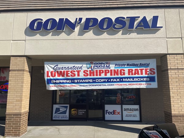 I love this place. It's right by Nicky's Pizza and has great service!