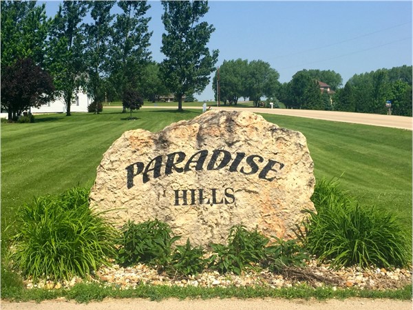 Paradise Hills entrance sign