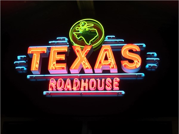Texas Roadhouse in Covington. Awesome burgers, great chili, and melt in your mouth filet