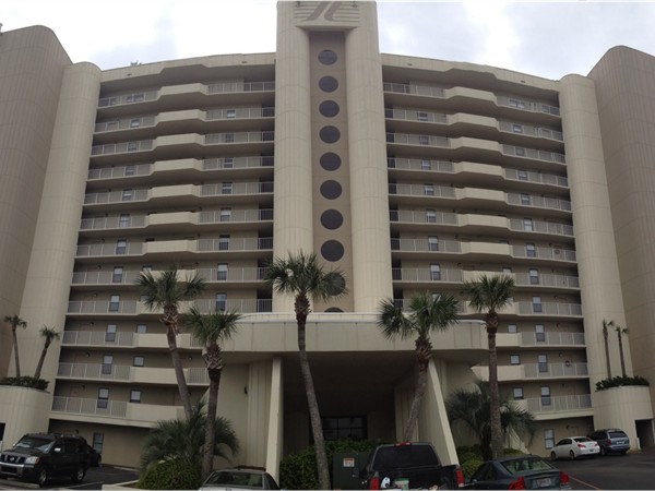 This building sits alone in Orange Beach and has panoramic views!