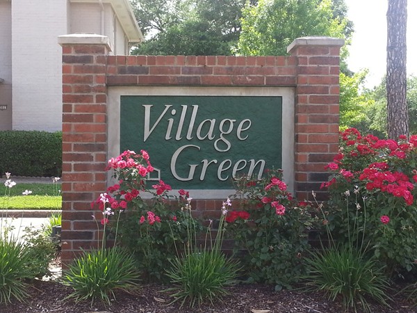 Looking for a townhome in Shreveport? Village Green subdivision might be the place for you