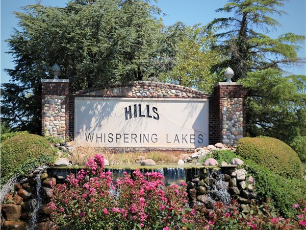 Gorgeous entrance of Hills Whispering Lakes  