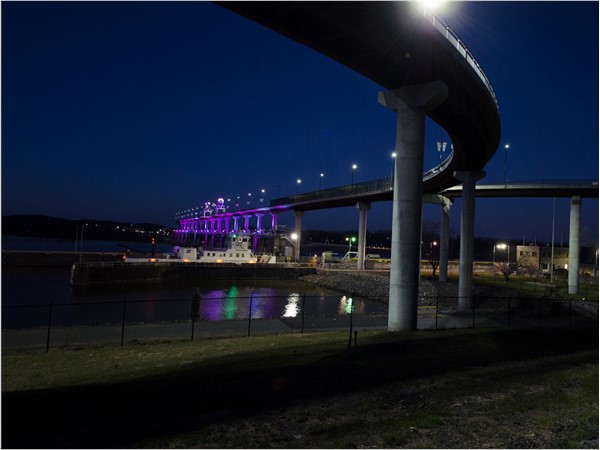The Big Dam Bridge lit up at night