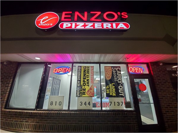 Enzo's Pizzeria, Grand Blanc. We ordered pizza, BBQ wings, & salad w/homemade ranch