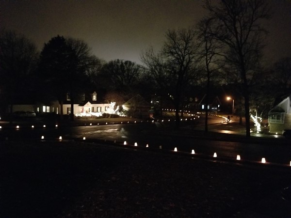 2018 Luminaries is an annual neighborhood tradition 