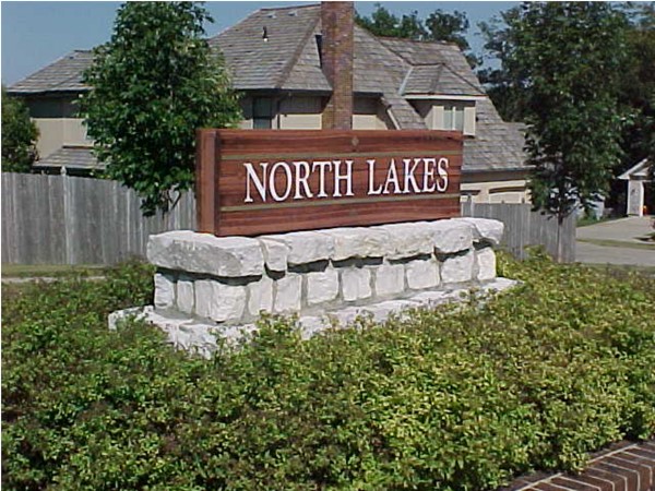 Entrance to North Lakes