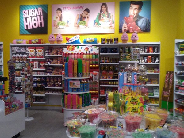 It's Sugar Shop. Fun place for kids and adults