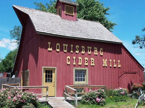 Louisburg Cider Mill for family fun and incredible cider donuts