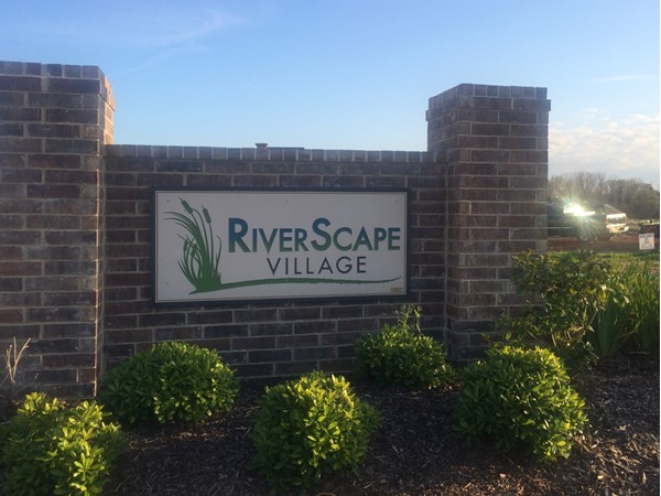 New subdivision in Shreveport between RiverScape Apartments and Caddo High School