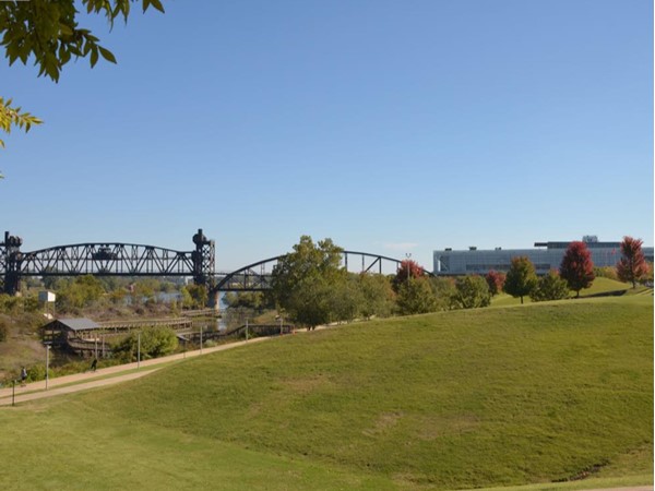 Clinton Library, walkway and the Rock Island Railroad Bridge across the Arkansas River