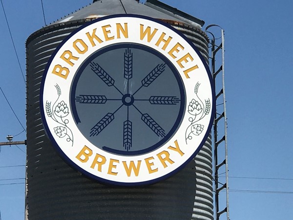 Broken Wheel Brewery in Fresh Catch Bistreaux 
