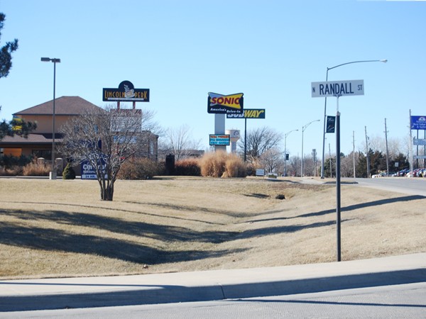 Right off of I135, at exit 40, Hesston will greet you with restaurants, hotels, & a Caseys.