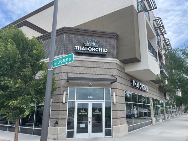 New restaurant in North Kansas City. Welcome Thai Orchid off 169 Hwy and Barry Road