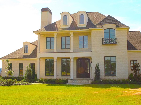 Dozier Creek features luxury homes averaging $300,000 and higher on Lake D'Arbonne 