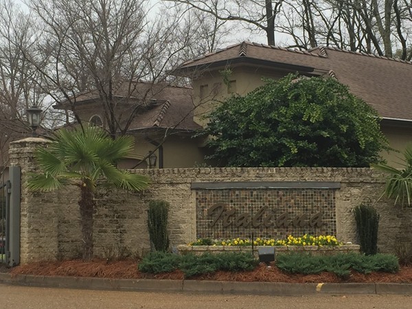 Gated community located in the heart of West Monroe.  Homes range from 1,800-2,400 square feet 
